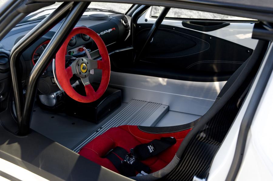  Lotus Exige V6 Cup R 2013 года  (фото 9 из 37)